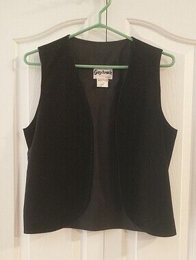 🇨🇦 Gaytown ( Toronto)  Vintage Classic Black Vest 🇨🇦 size 11/12